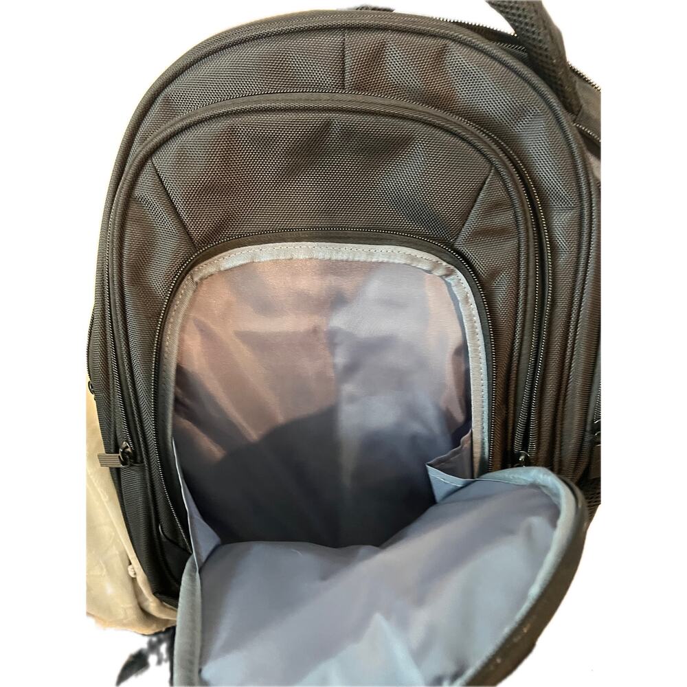 Perry Ellis Portfolio Padded Backpack - Picture 3 of 6